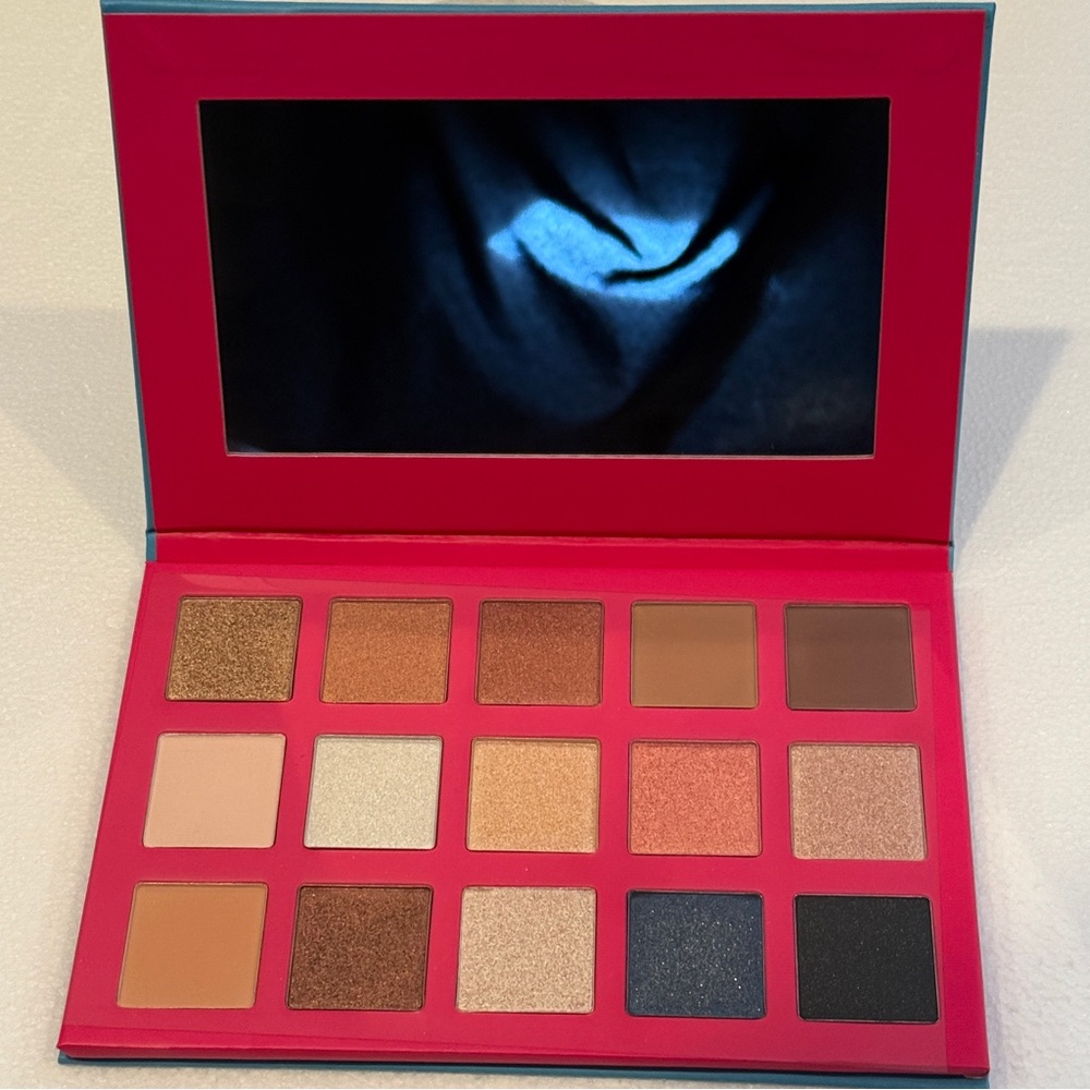 Eye Shadow Palette, Multiple colors